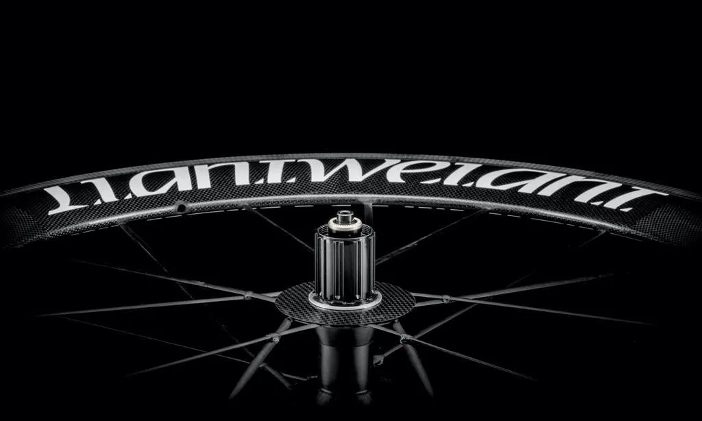 Lightweight FERNWEG C 63 Clincher Rim Brake Wheelset